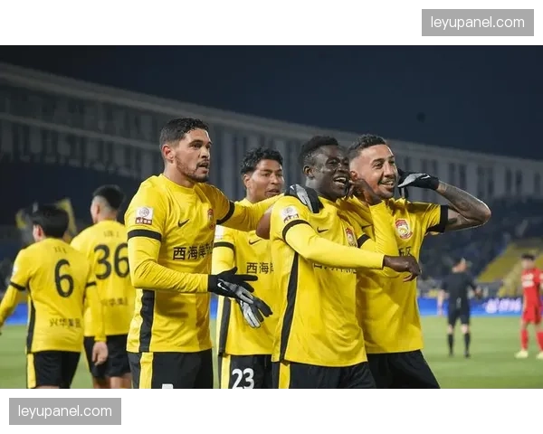 青岛西海岸vs大连英博第四轮对决，两队均寻求赛季首胜